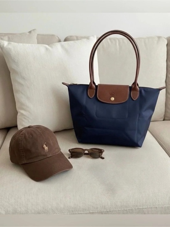 Longchamp Handbags - Longchamp Navy Blue Medium Tote Bag